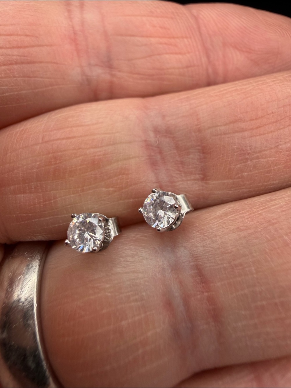 International Bullion & Metal Brokers CZ Sterling Silver Stud Earrings